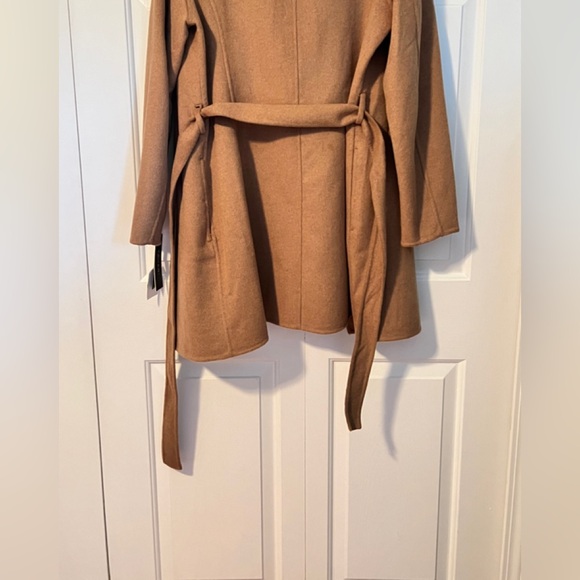 Tamari Coat, Size Large, Camel - Picture 6 of 9